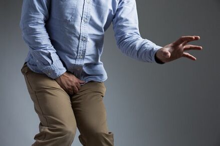 Comment la prostatite se manifeste chez les hommes